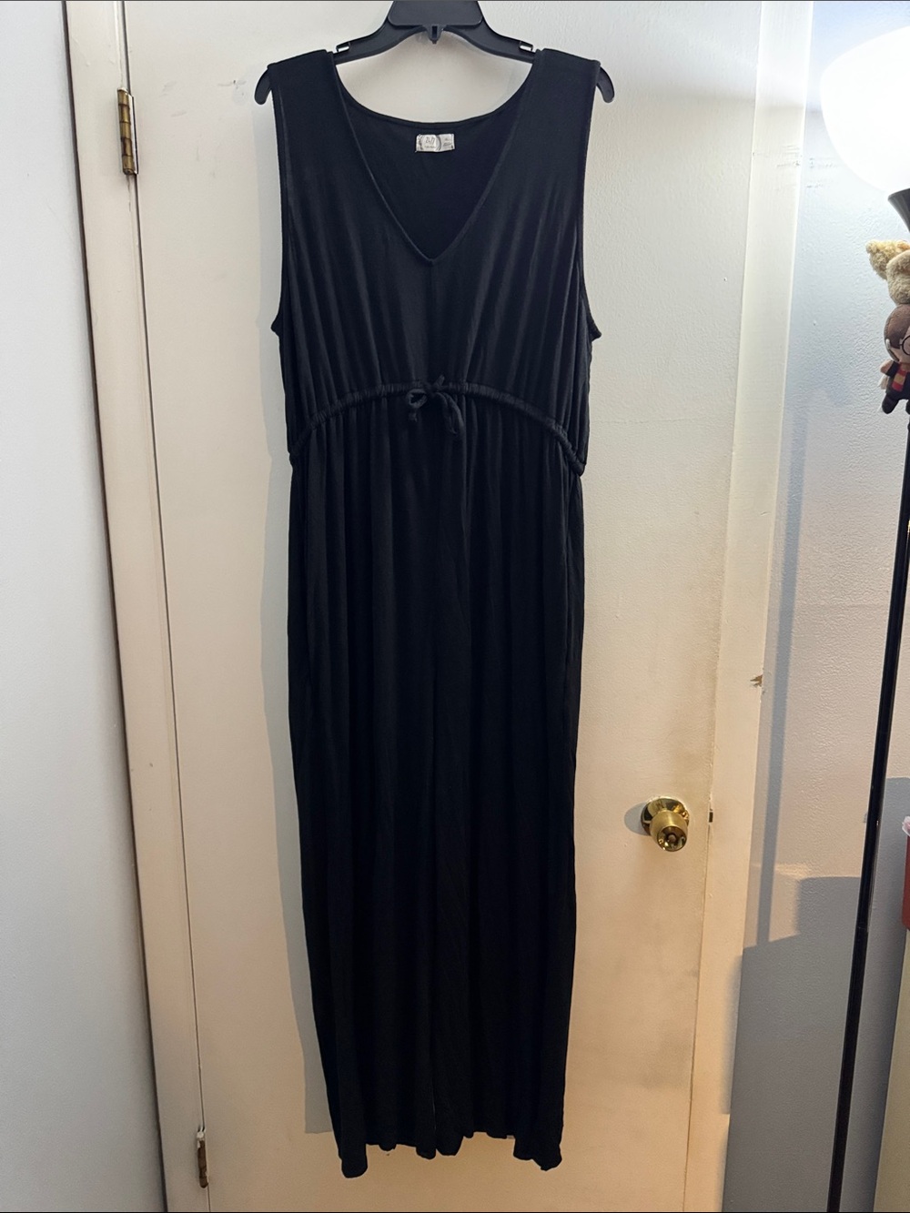 Classic Black Sleeveless jumpsuit with Drawstring Waist